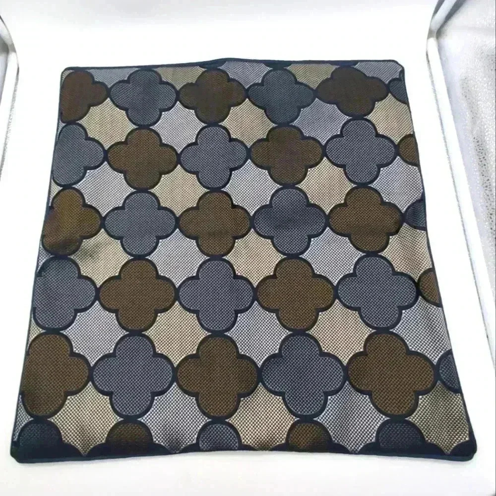 Geometric 20x20 inch throw pillow cover zippered blue /   brown